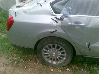 2003 Nissan Teana Photos