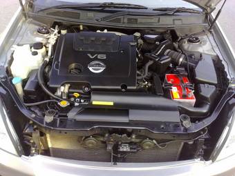 2003 Nissan Teana Pictures