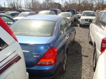 2003 Nissan Teana Pictures