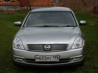 2003 Nissan Teana Photos