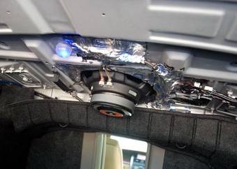2003 Nissan Teana Pictures