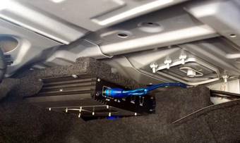 2003 Nissan Teana Photos