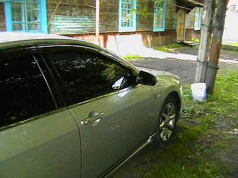 2003 Nissan Teana Photos