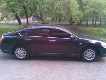 2003 Nissan Teana Photos