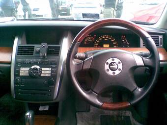 2003 Nissan Teana Photos