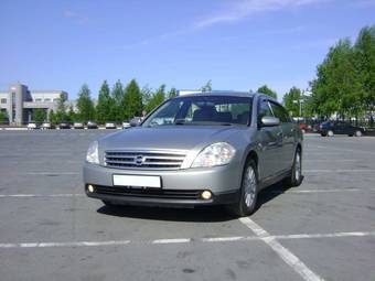 2003 Nissan Teana Pictures