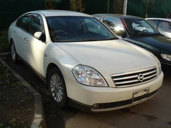 2003 Nissan Teana Pics