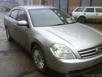 2003 Nissan Teana Pictures