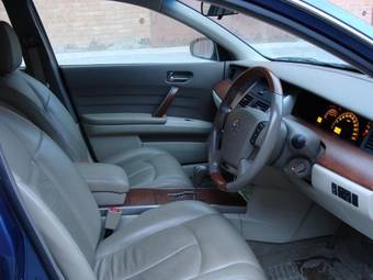 2003 Nissan Teana Pictures