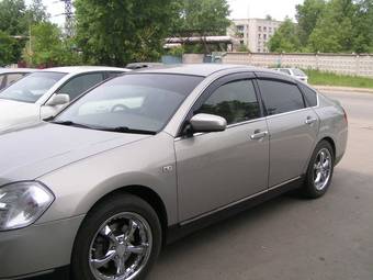 2003 Nissan Teana Pictures