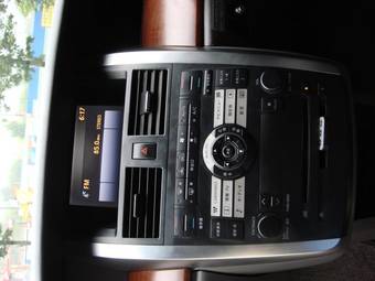 2003 Nissan Teana Photos