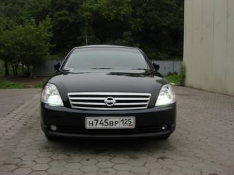 2003 Nissan Teana Wallpapers