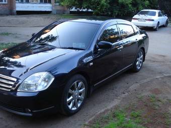 2003 Nissan Teana Pictures
