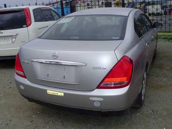 2003 Nissan Teana Photos