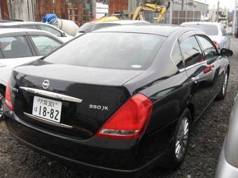 2003 Nissan Teana Photos