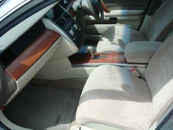 2003 Nissan Teana Pictures