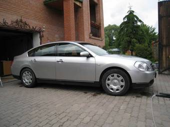2003 Nissan Teana Photos