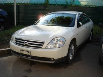 2003 Nissan Teana Photos