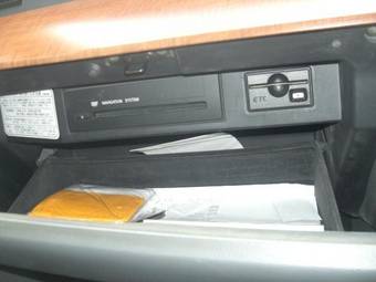 2003 Nissan Teana Pictures