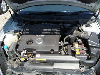 2003 Nissan Teana Pictures