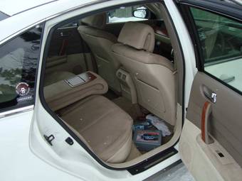 2003 Nissan Teana Pictures