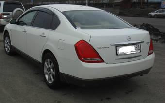 2003 Nissan Teana Pictures