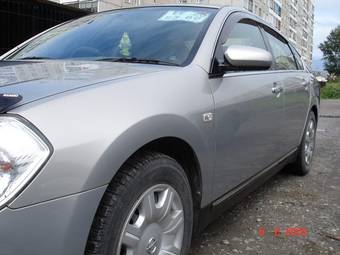 2003 Nissan Teana Pictures
