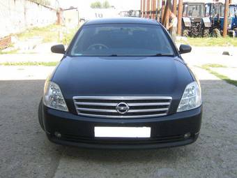 2003 Nissan Teana Photos