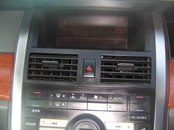 2003 Nissan Teana Images