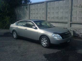 2003 Nissan Teana Pictures
