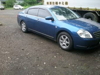 2003 Nissan Teana Photos