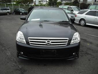 2003 Nissan Teana Pictures