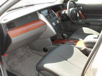 2003 Nissan Teana Pictures