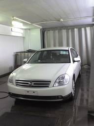 2003 Nissan Teana Pictures