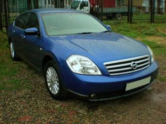 2003 Nissan Teana Photos