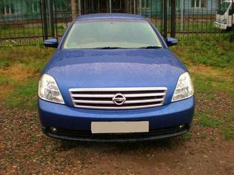 2003 Nissan Teana Photos