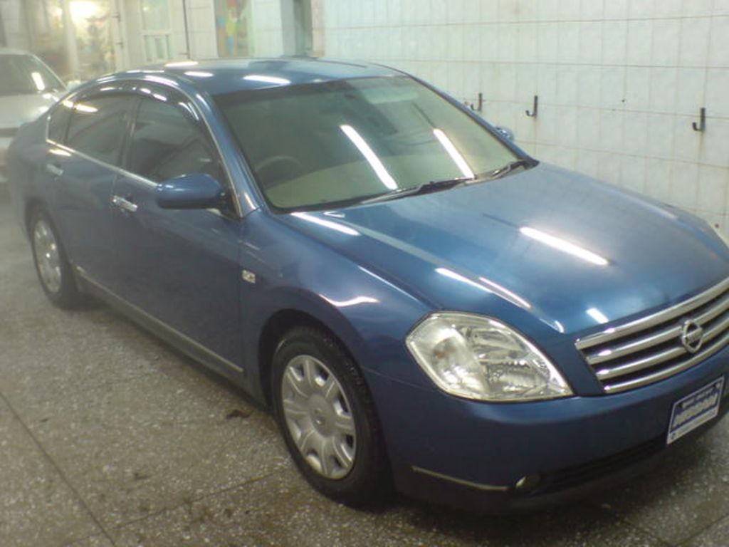 2004 Nissan Teana