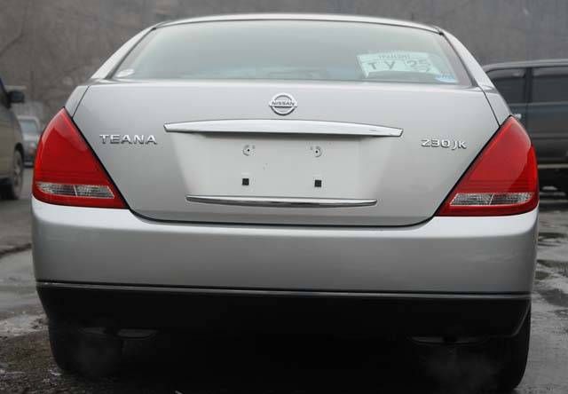 2004 Nissan Teana