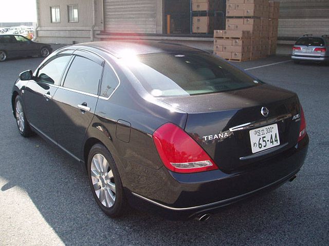 2004 Nissan Teana