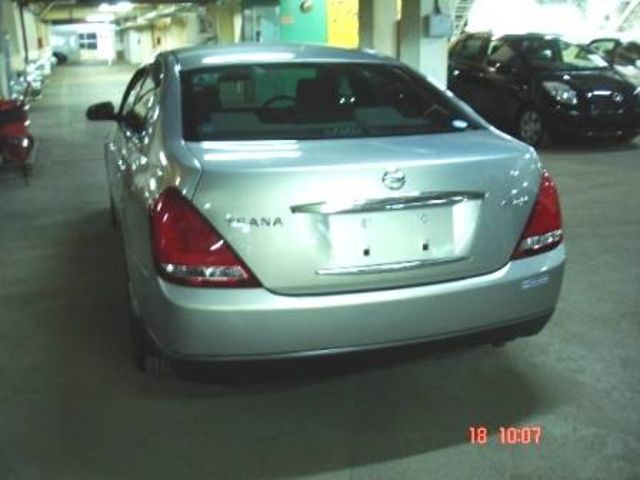2004 Nissan Teana