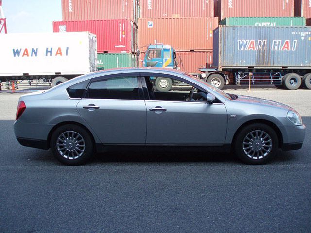 2004 Nissan Teana