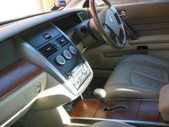 2004 Nissan Teana Pictures