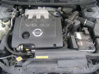 2004 Nissan Teana Pictures