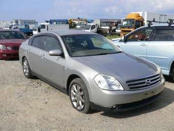2004 Nissan Teana Pics