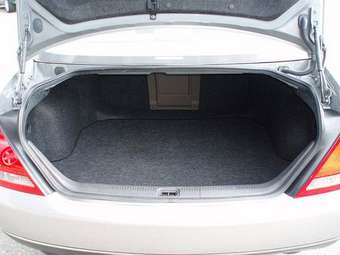 2004 Nissan Teana Pictures