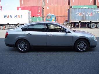 2004 Nissan Teana Wallpapers