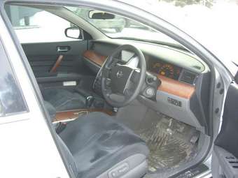 2004 Nissan Teana Pictures