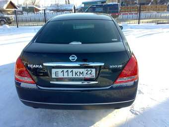 2004 Nissan Teana Pictures