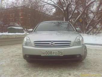 2004 Nissan Teana Pictures