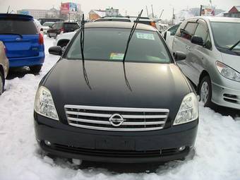 2004 Nissan Teana Images